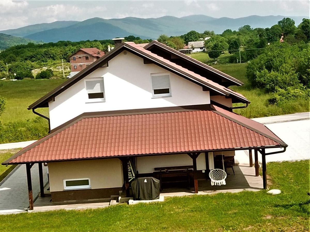 Guest House Tonka Otocac Bagian luar foto